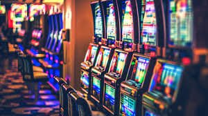 panalobet sports betting interface showing live basketball and football markets